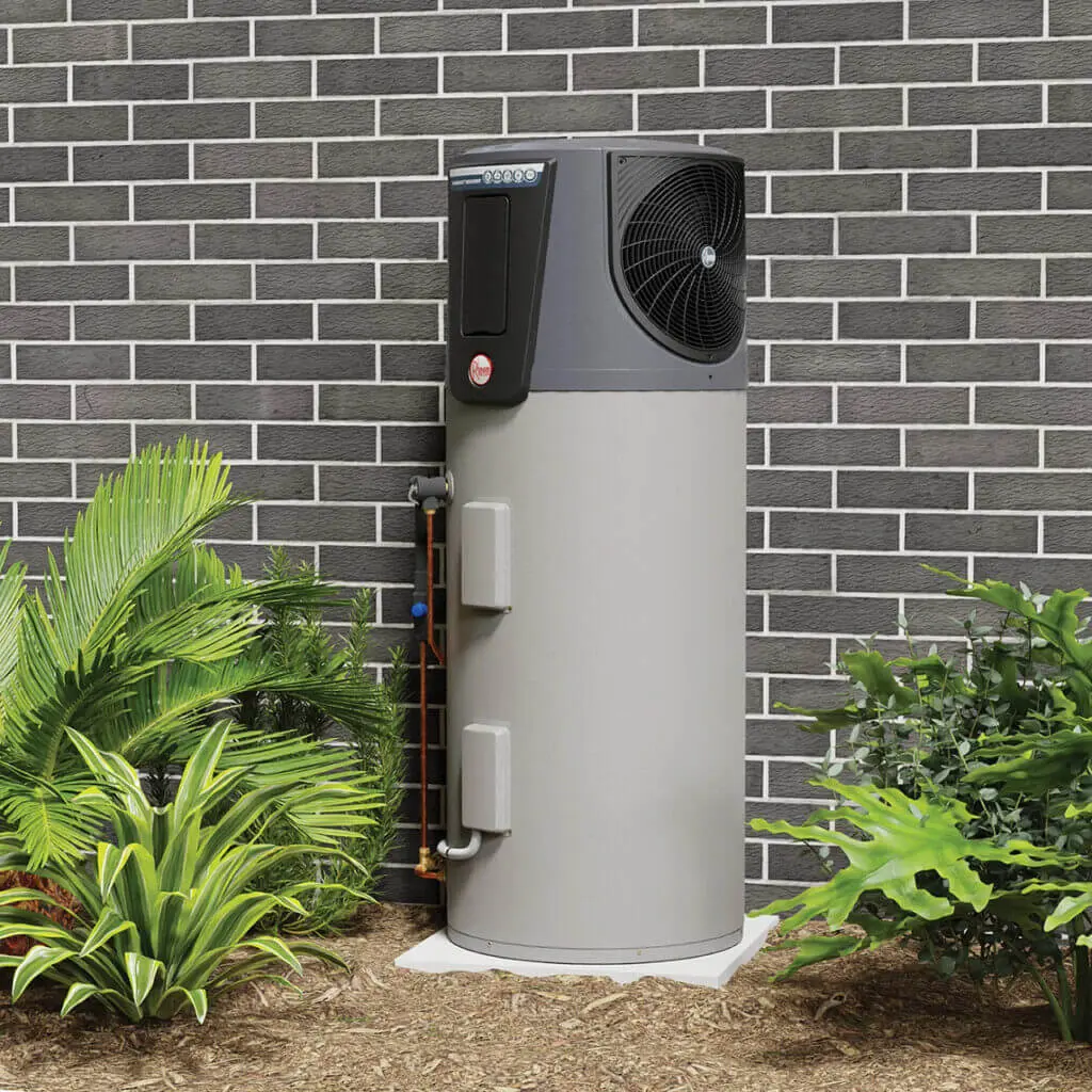 Hot water heat pump system with plants
